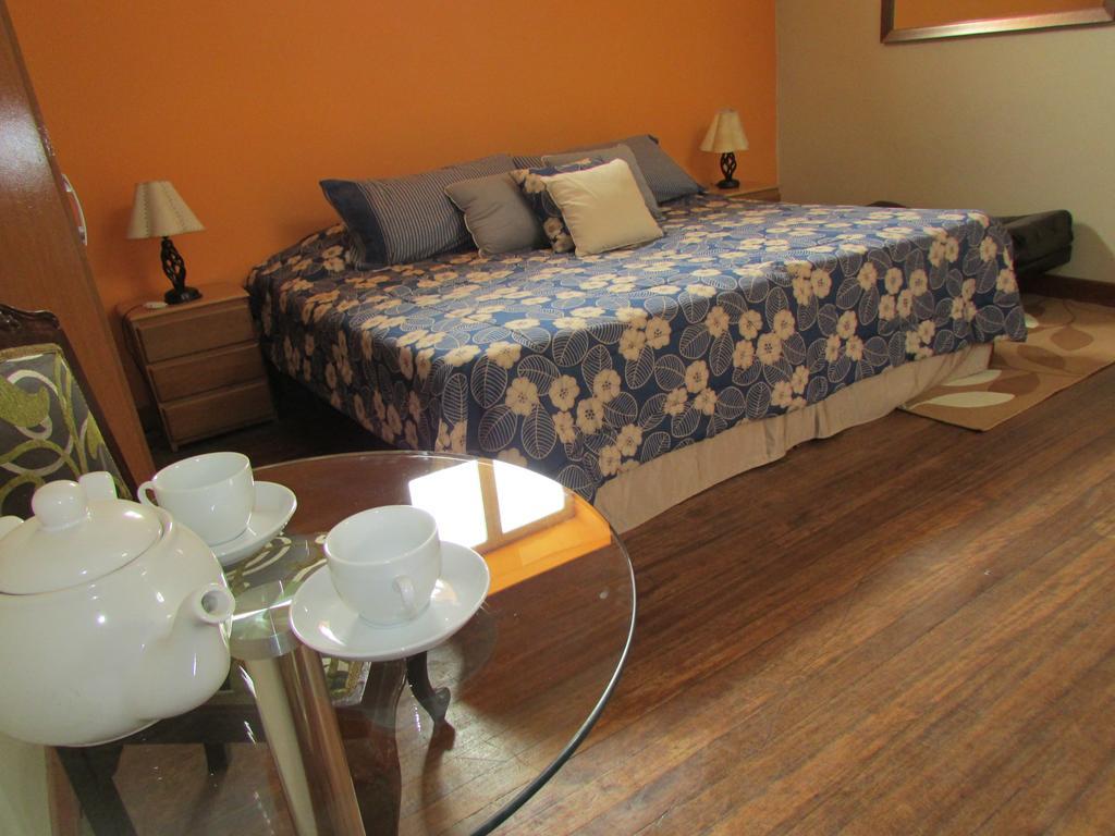 Residencial Miraflores B&B Лима Номер фото