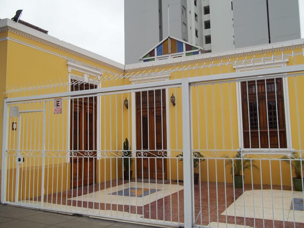 Residencial Miraflores B&B Лима Экстерьер фото